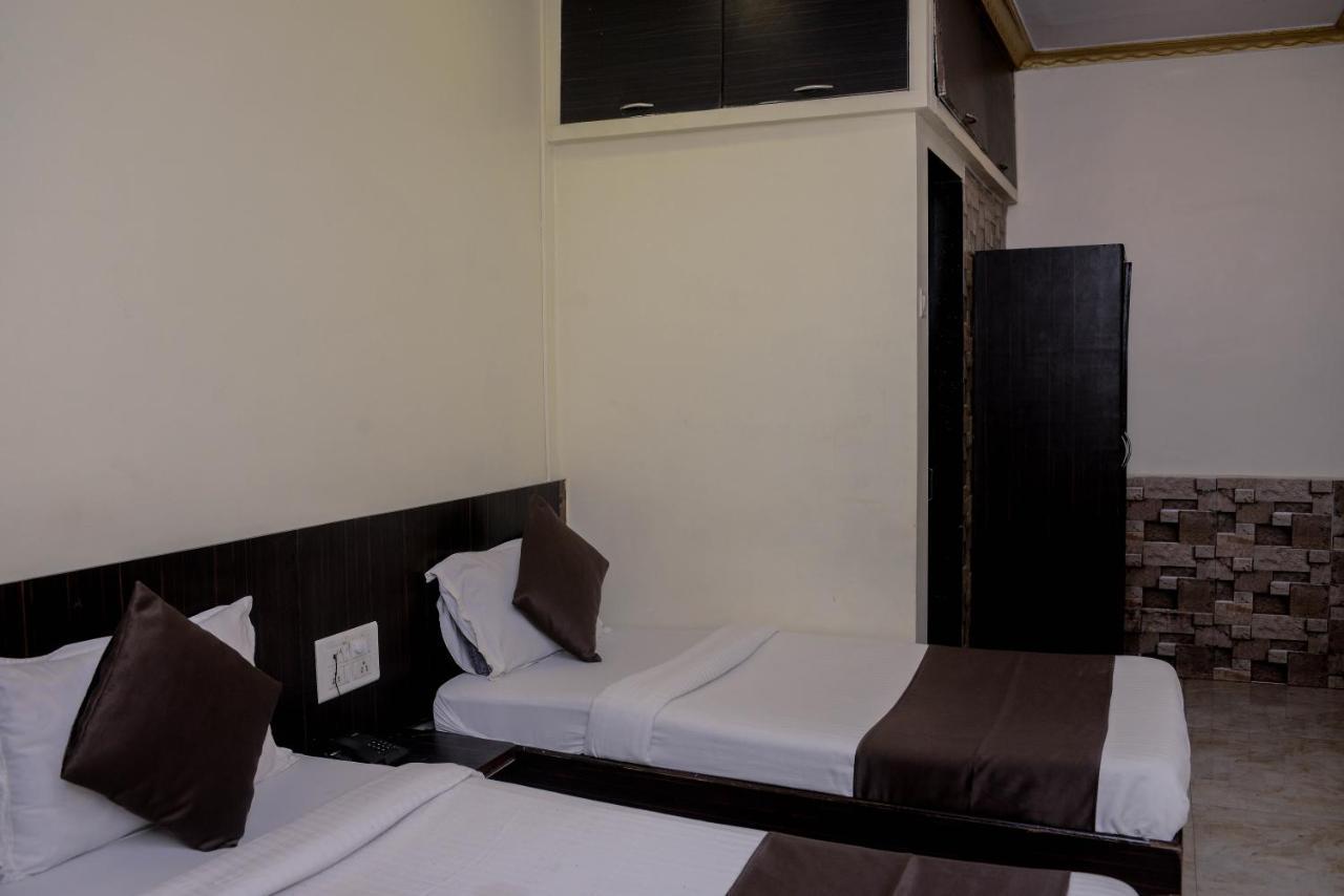Hotel National มุมไบ ภายนอก รูปภาพ