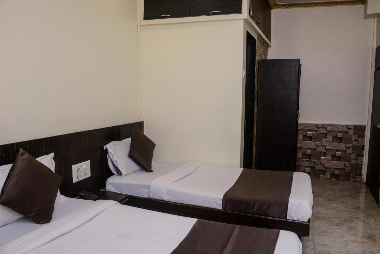 Hotel National มุมไบ ภายนอก รูปภาพ