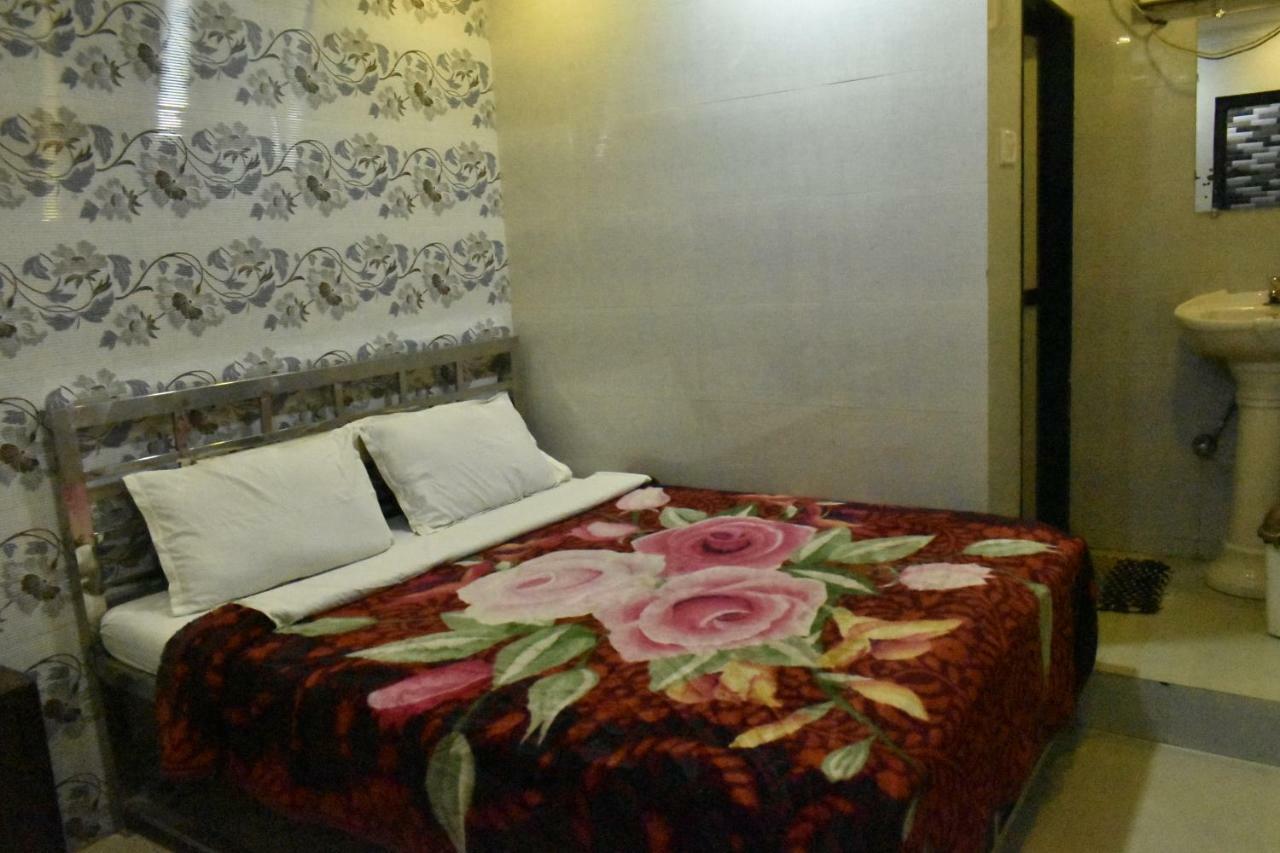 Hotel National มุมไบ ภายนอก รูปภาพ
